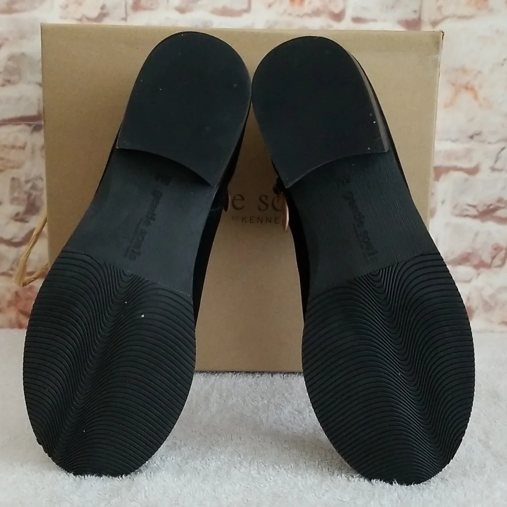New gentle souls Best V-Gored Booties